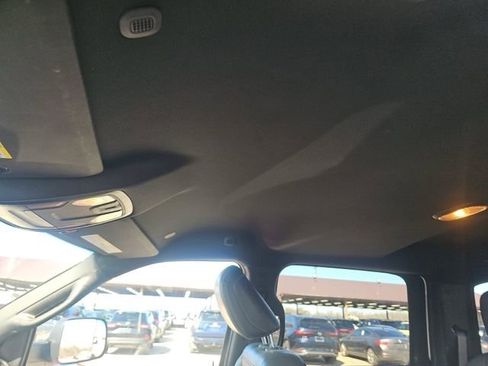 Used 2022 RAM 2500 Tradesman w/ Chrome Appearance Group image 15