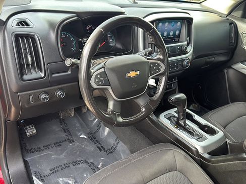 Used 2021 Chevrolet Colorado LT image 10