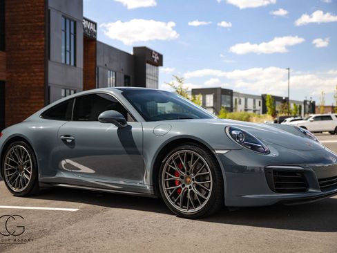 Used 2017 Porsche 911 Carrera 4S AWD/4WD image 19