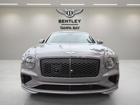 New 2025 Bentley Flying Spur Plug-In Hybrid image 16