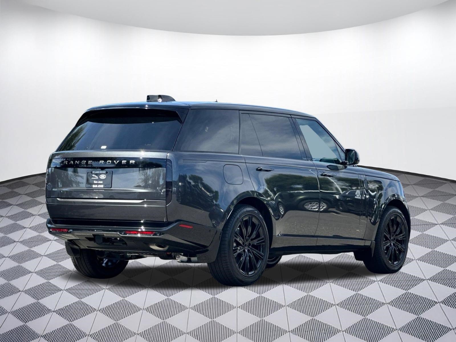 New 2026 Land Rover Range Rover Long Wheelbase SE AWD/4WD image 8