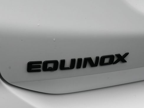 Used 2024 Chevrolet Equinox RS w/ LPO, Floor Liner Package image 8