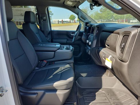 New 2026 GMC Sierra 3500 Pro AWD/4WD image 6