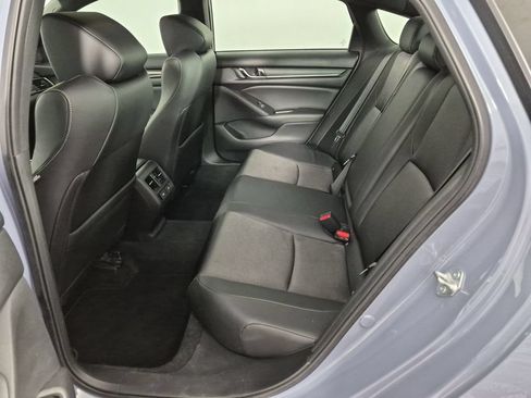 Used 2022 Honda Accord Sport image 30