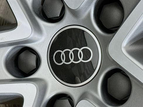 Used 2023 Audi S4 Premium Plus w/ Premium Plus Package image 37