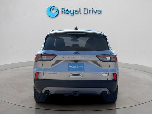 Used 2020 Ford Escape Titanium AWD/4WD image 5