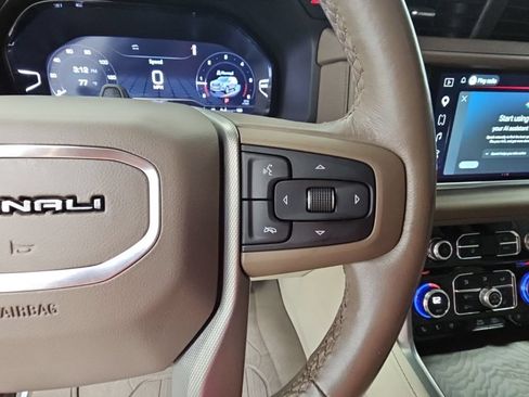 Certified 2023 GMC Yukon XL Denali w/ Denali Reserve Package RWD image 27