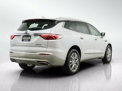 Used 2023 Buick Enclave Premium w/ Experience Buick Package AWD/4WD image 5