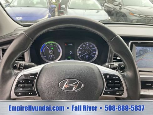 Used 2018 Hyundai Sonata SE FWD image 26