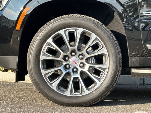 New 2026 GMC Yukon XL Denali AWD/4WD image 27