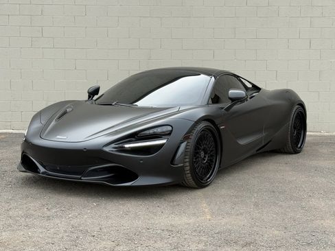 Used 2022 McLaren 720S Performance RWD image 1