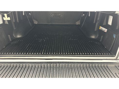 Used 2024 Ford F150 Lariat AWD/4WD image 9