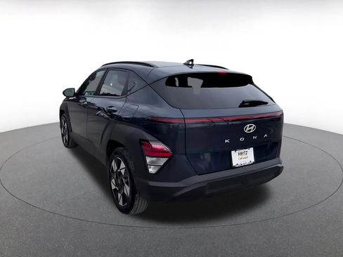 Used 2025 Hyundai Kona SEL image 11