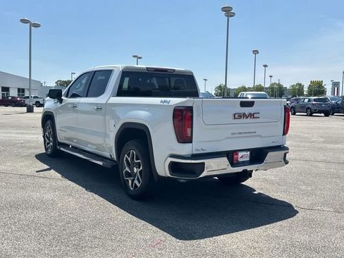 Used 2024 GMC Sierra 1500 SLT AWD/4WD image 6