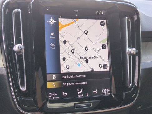 Used 2020 Volvo XC40 T5 Inscription w/ Protection Package Premier image 23