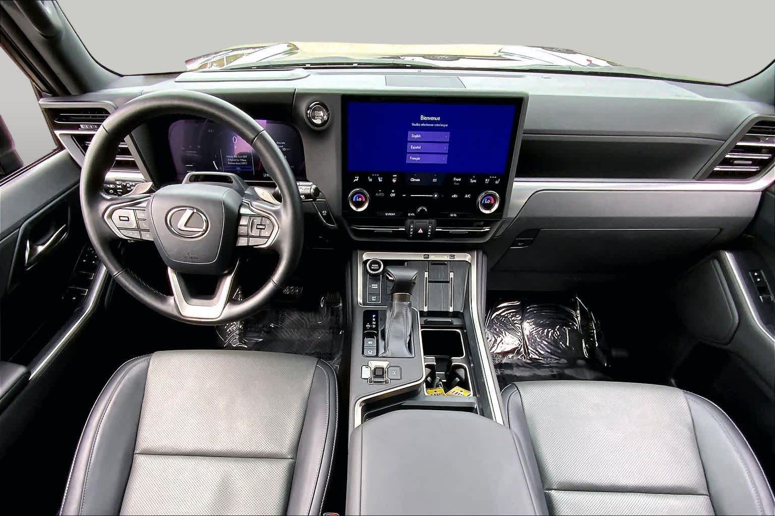 Certified 2024 Lexus GX 550 w/ Accessory Package (2T) AWD/4WD image 16