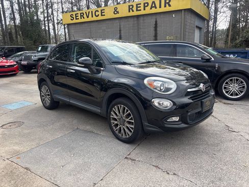 Used 2017 FIAT 500X Lounge w/ Lounge Premium Package (AWD) image 4