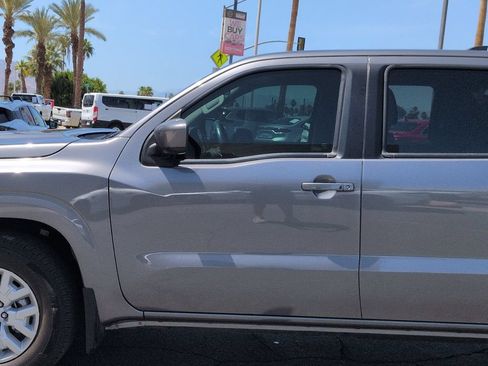 Used 2024 Nissan Frontier SV RWD image 30