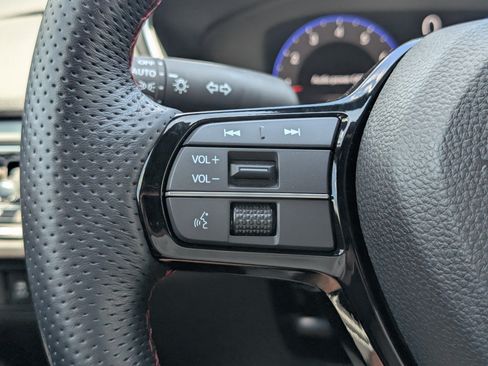 Certified 2025 Acura Integra Type S FWD image 15
