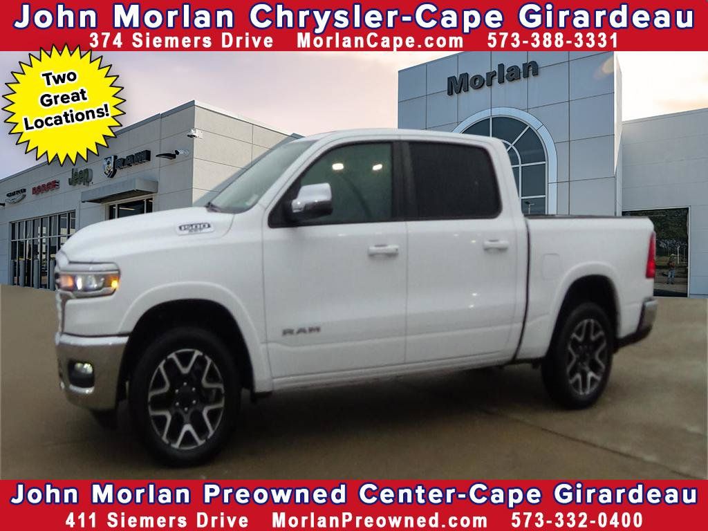 Used 2025 RAM 1500 Laramie AWD/4WD image 1