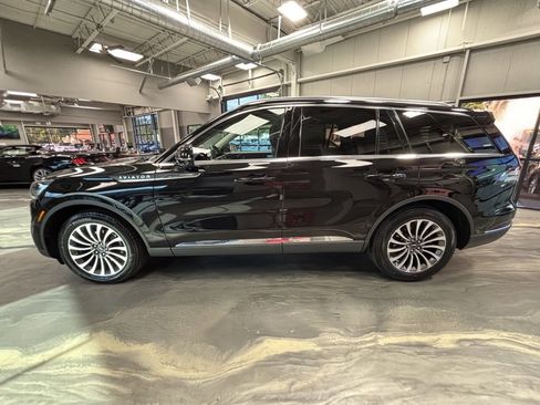 Used 2020 Lincoln Aviator Reserve w/ Equipment Group 201A image 42