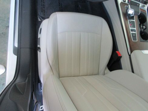 Used 2023 Audi A6 Premium Plus w/ Premium Plus Package AWD/4WD image 14