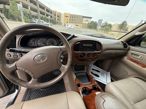Used 2004 Toyota Tundra Limited image 26