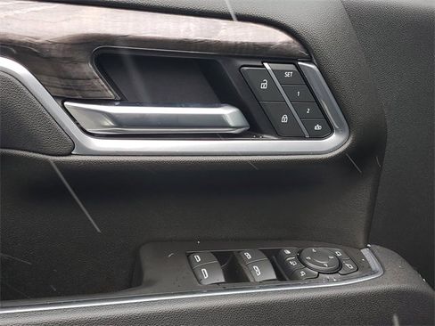 Certified 2025 Chevrolet Silverado 2500 LTZ w/ LTZ Plus Package image 16