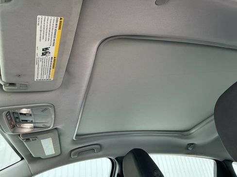 Used 2023 Chevrolet Malibu LT image 36