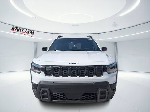 New 2026 Jeep Cherokee Laredo AWD/4WD image 9