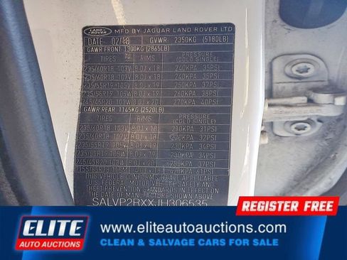 Used 2018 Land Rover Range Rover Evoque SE image 23