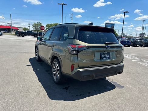 New 2026 Subaru Forester Touring AWD/4WD image 4