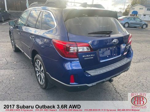 Used 2017 Subaru Outback 3.6R Limited image 5