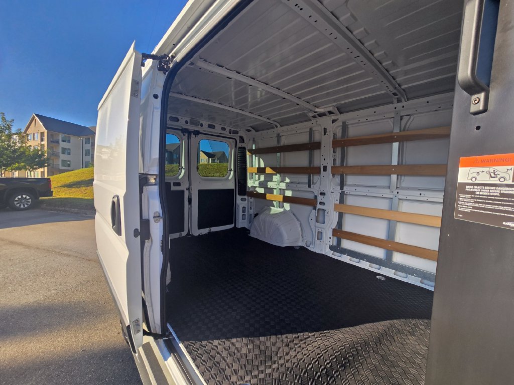 Used 2025 RAM ProMaster 2500 w/ U-Haul Equipment Group FWD image 6