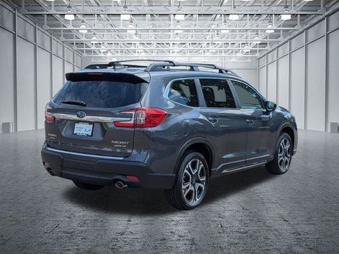 Used 2026 Subaru Ascent Limited AWD/4WD image 5