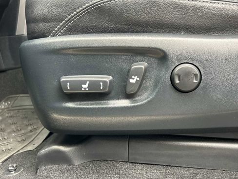Used 2023 Toyota 4Runner Limited RWD image 14