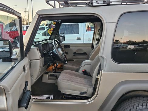 Used 2005 Jeep Wrangler Sport image 12
