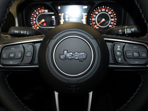 New 2026 Jeep Gladiator Sport image 11