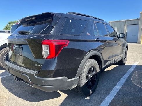 Used 2023 Ford Explorer Timberline w/ Timberline Technology Package AWD/4WD image 6