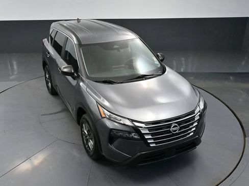 Used 2024 Nissan Rogue S FWD image 55