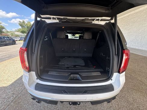 Certified 2021 GMC Yukon XL Denali AWD/4WD image 27