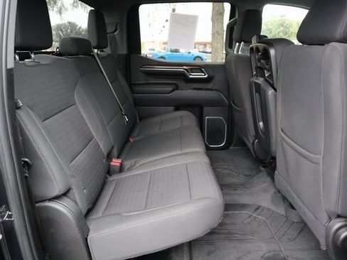 Used 2022 Chevrolet Silverado 1500 RST image 25