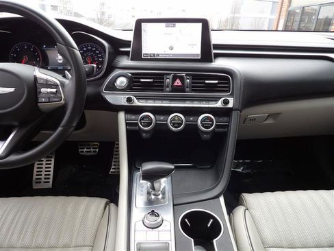 Used 2020 Genesis G70 3.3T image 18