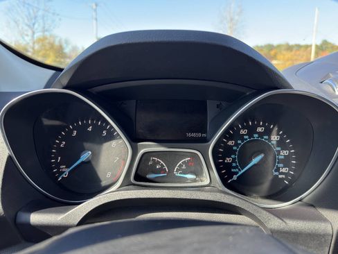 Used 2014 Ford Escape Titanium w/ Equipment Group 401A AWD/4WD image 20