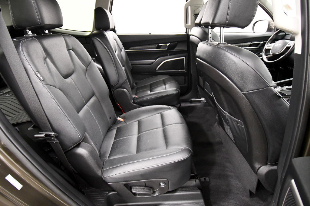 Certified 2025 Kia Telluride EX X-Line AWD/4WD image 18