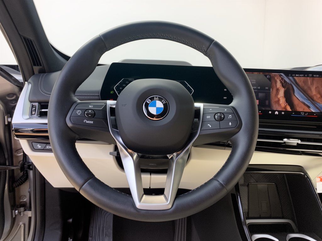 Used 2026 BMW X1 xDrive28i w/ Technology Package AWD/4WD image 10