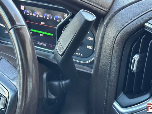 Used 2022 GMC Sierra 3500 Denali w/ Denali Ultimate Package image 26