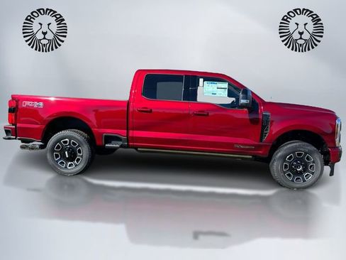 New 2026 Ford F250 Platinum w/ FX4 Off-Road Package image 4