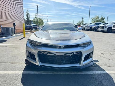 Used 2017 Chevrolet Camaro ZL1 RWD image 8