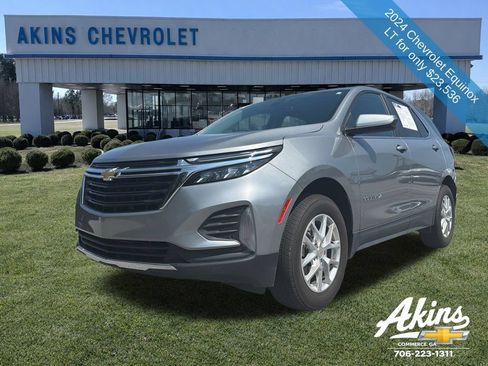 Used 2024 Chevrolet Equinox LT w/ Driver Convenience Package AWD/4WD image 9
